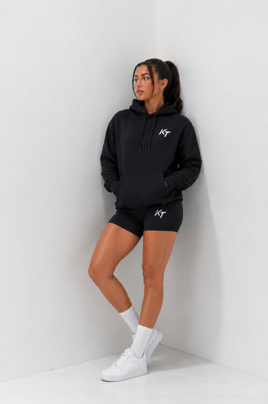 KNNCT Hoodie Oversize – Black Edition