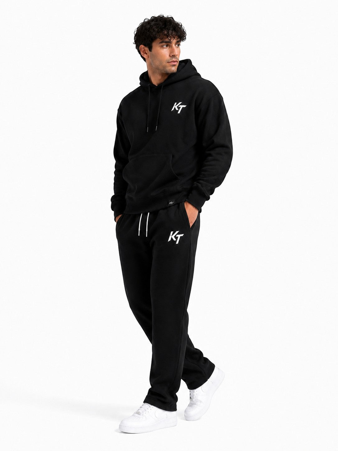 KNNCT Training Pants Relaxed straight fit – Black Edition