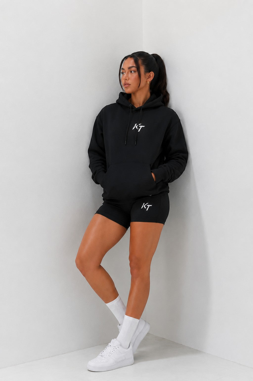 KNNCT Hoodie femme Oversize – Black Edition