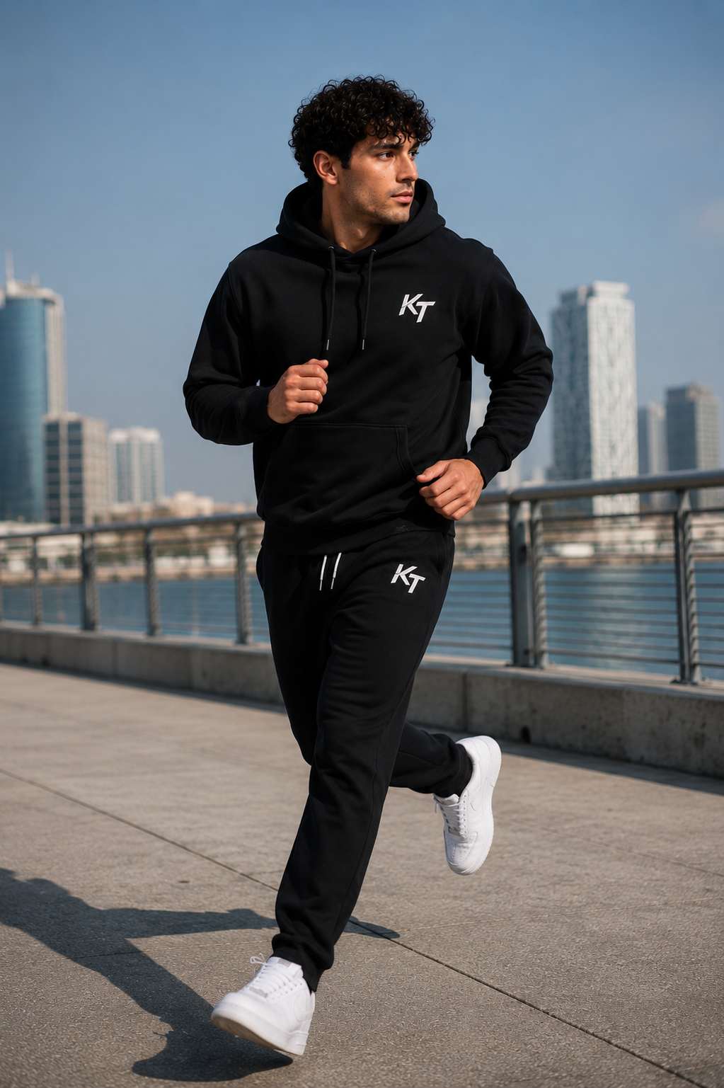 KNNCT Hoodie Oversize – Black Edition