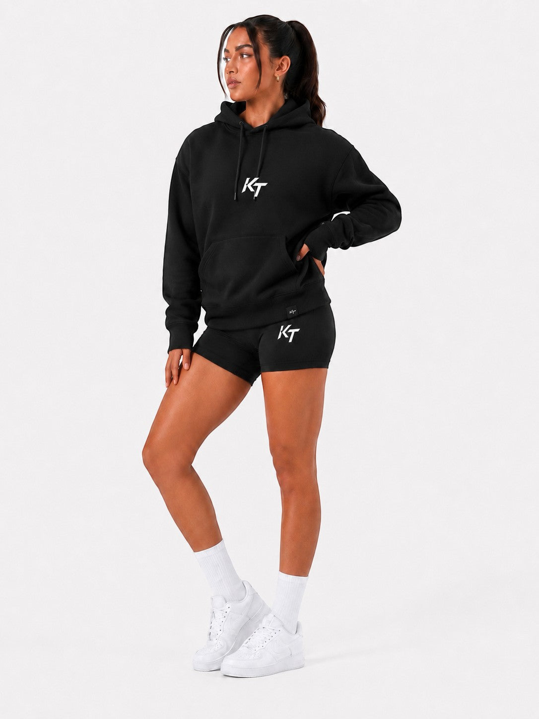 KNNCT Hoodie femme Oversize – Black Edition
